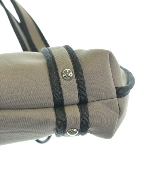 PAPILLONNER กระเป๋าถือขนาดใหญ่