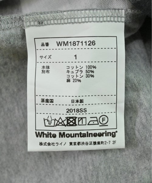 White Mountaineering เสื้อยืด/เสื้อท็อปส์