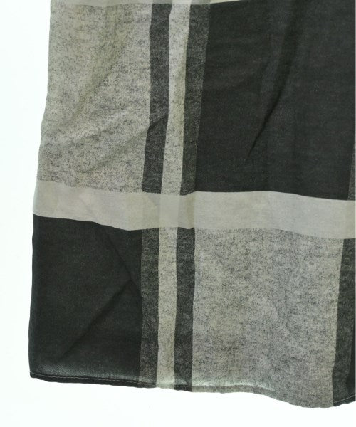White Mountaineering เสื้อยืด/เสื้อท็อปส์