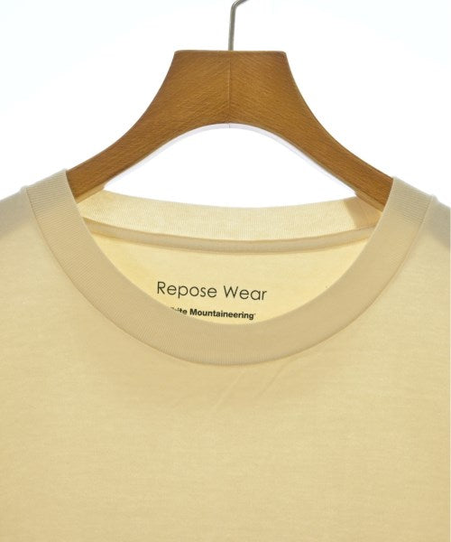 White Mountaineering เสื้อยืด/เสื้อท็อปส์