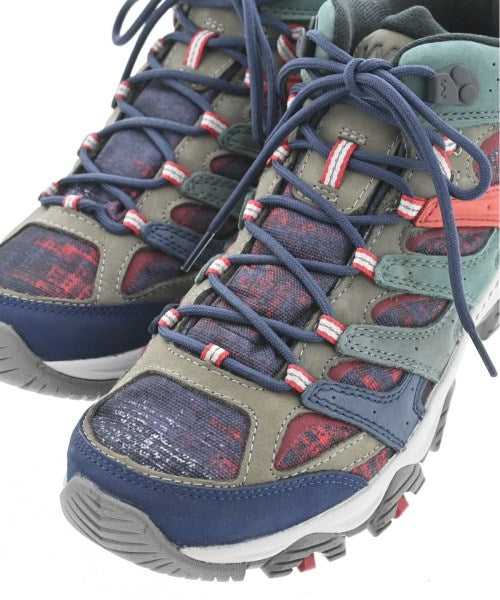 White Mountaineering รองเท้าผ้าใบ