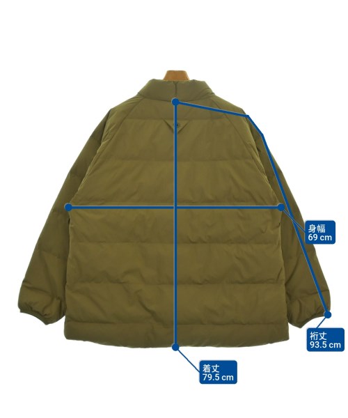 White Mountaineering แจ็คเก็ตดาวน์/เสื้อกั๊ก