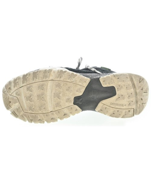 White Mountaineering รองเท้าผ้าใบ