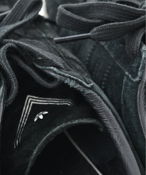 White Mountaineering รองเท้าผ้าใบ