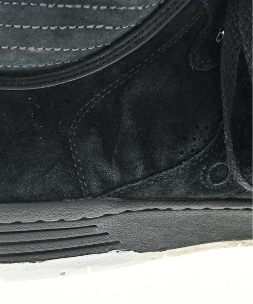 White Mountaineering รองเท้าผ้าใบ