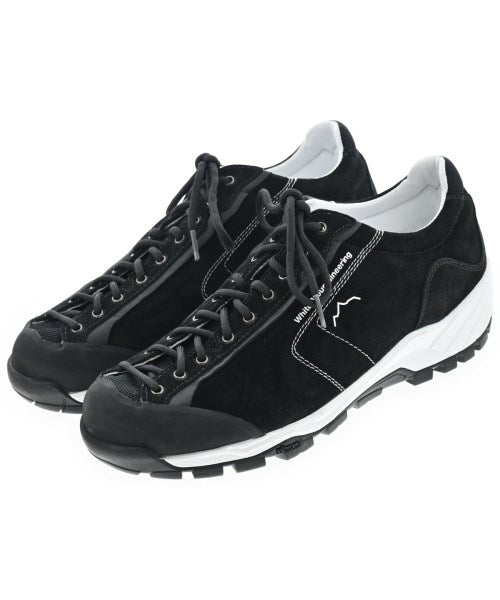 White Mountaineering รองเท้าผ้าใบ
