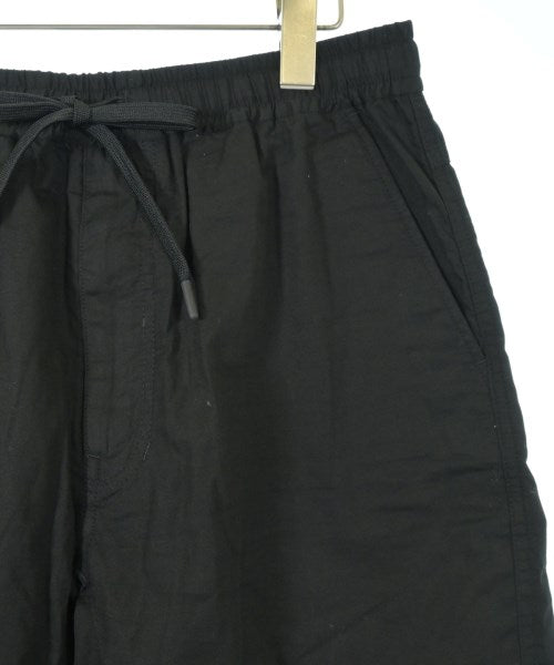 White Mountaineering กางเกงขาสั้น