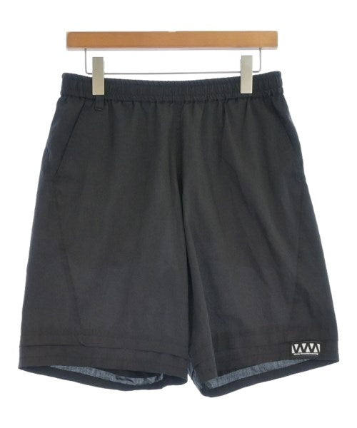 White Mountaineering กางเกงขาสั้น