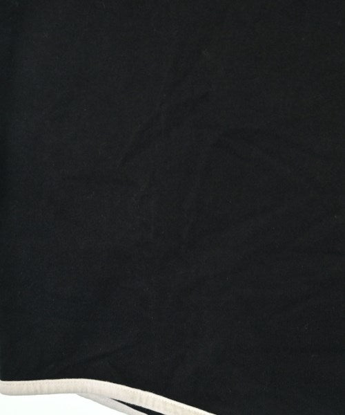 White Mountaineering เสื้อยืด/เสื้อท็อปส์