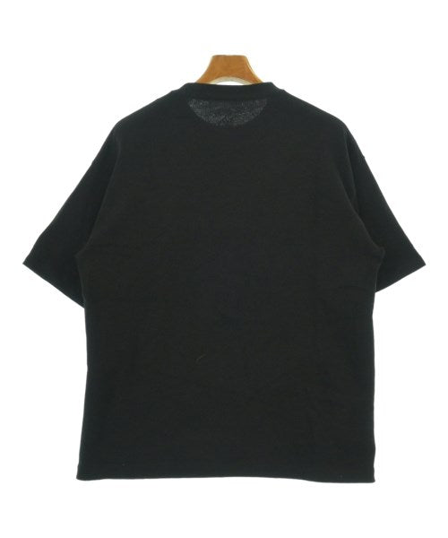White Mountaineering เสื้อยืด/เสื้อท็อปส์