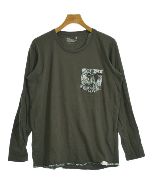 White Mountaineering เสื้อยืด/เสื้อท็อปส์