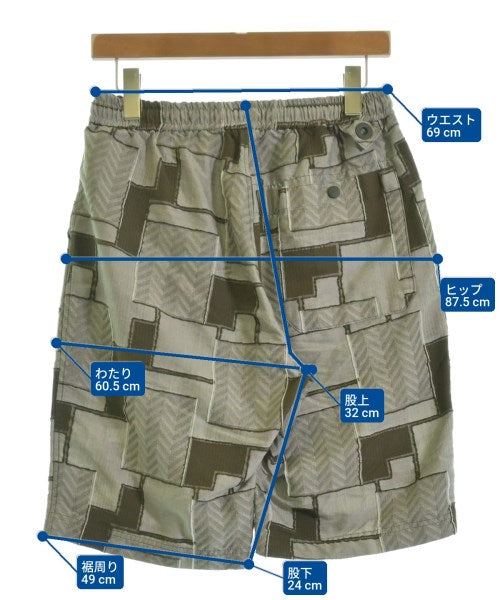 White Mountaineering กางเกงขาสั้น