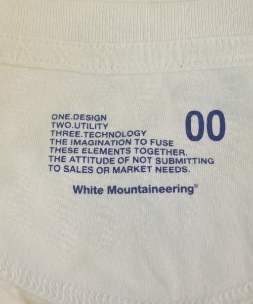 White Mountaineering เสื้อยืด/เสื้อท็อปส์