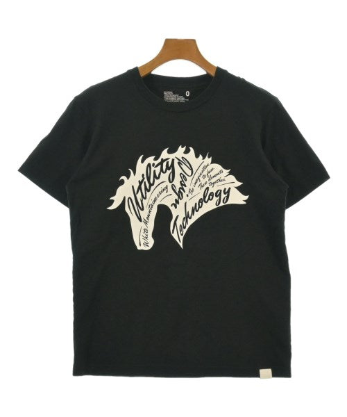 White Mountaineering เสื้อยืด/เสื้อท็อปส์