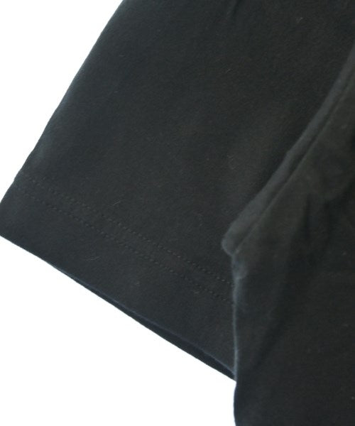 White Mountaineering เสื้อยืด/เสื้อท็อปส์