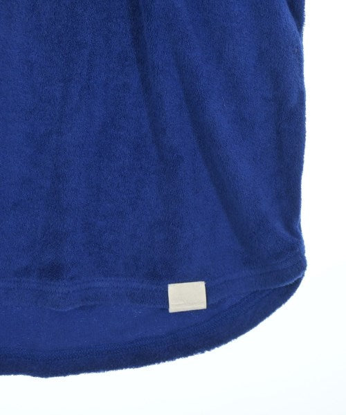 White Mountaineering เสื้อยืด/เสื้อท็อปส์