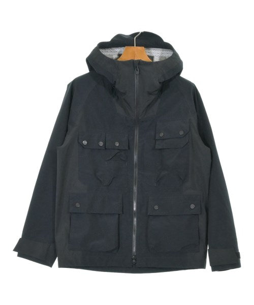 White Mountaineering เสื้อพาร์กาภูเขา