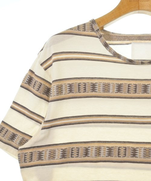White Mountaineering เสื้อยืด/เสื้อท็อปส์