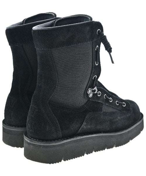 White Mountaineering รองเท้าบูท
