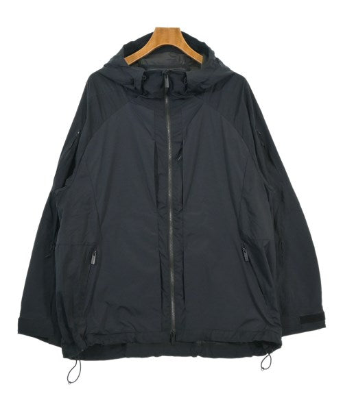 White Mountaineering เสื้อพาร์กาภูเขา