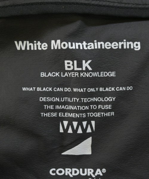 White Mountaineering เสื้อพาร์กาภูเขา