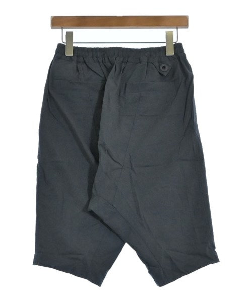 White Mountaineering กางเกงขาสั้น