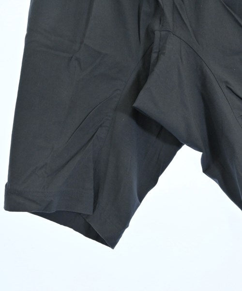 White Mountaineering กางเกงขาสั้น