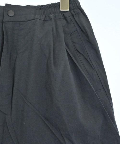 White Mountaineering กางเกงขาสั้น