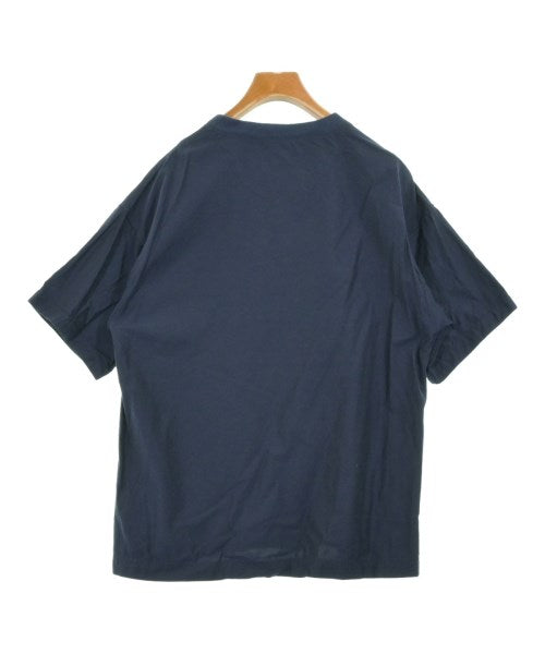 White Mountaineering เสื้อยืด/เสื้อท็อปส์