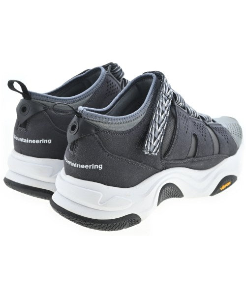 White Mountaineering รองเท้าผ้าใบ