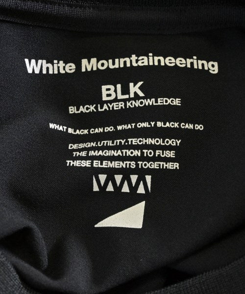 White Mountaineering เสื้อยืด/เสื้อท็อปส์