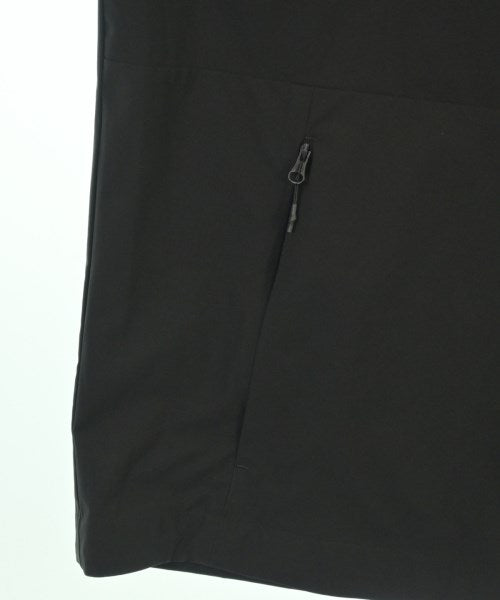 White Mountaineering เสื้อลำลอง
