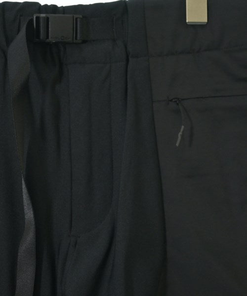 White Mountaineering กางเกงขาสั้น