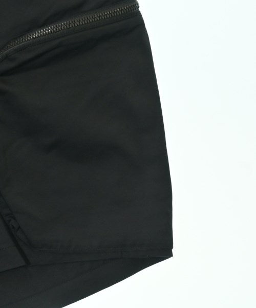 White Mountaineering กางเกงขาสั้น