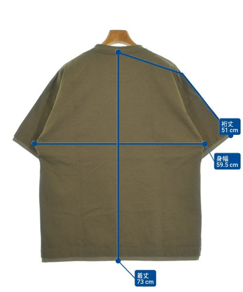 White Mountaineering เสื้อยืด/เสื้อท็อปส์