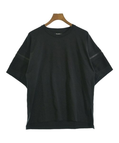 White Mountaineering เสื้อยืด/เสื้อท็อปส์