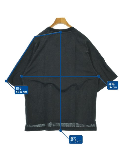 White Mountaineering เสื้อยืด/เสื้อท็อปส์