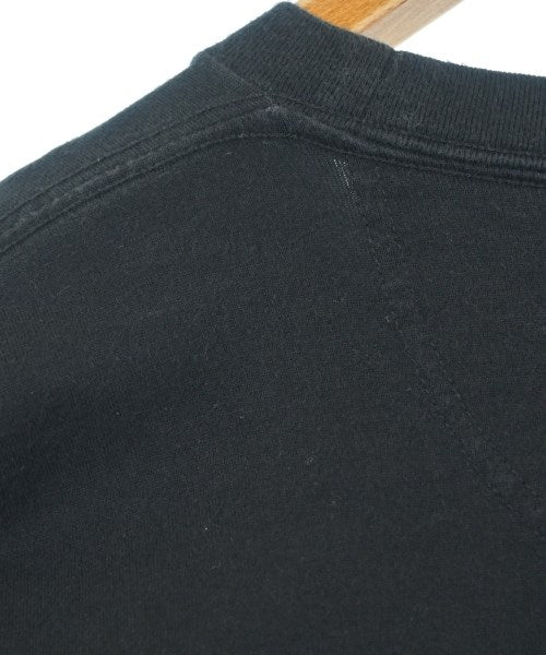 White Mountaineering เสื้อยืด/เสื้อท็อปส์