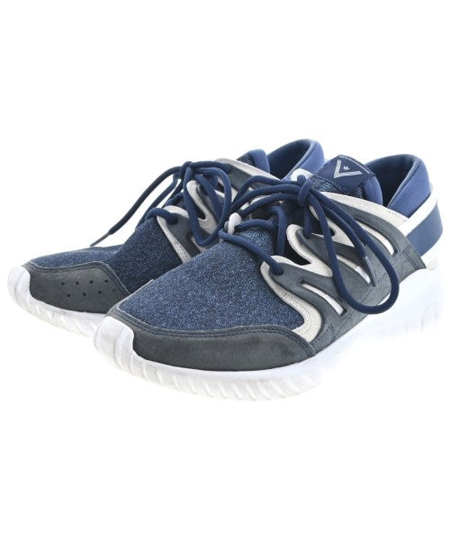 White Mountaineering รองเท้าผ้าใบ