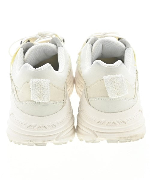 White Mountaineering รองเท้าผ้าใบ