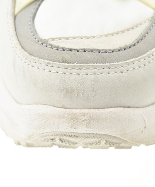 White Mountaineering รองเท้าผ้าใบ