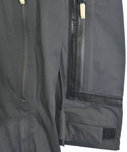 White Mountaineering เสื้อโค้ท อื่น