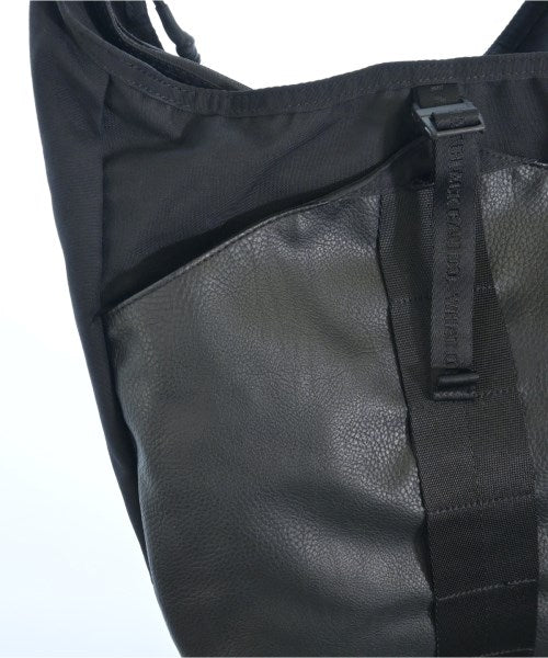 White Mountaineering กระเป๋าสะพาย