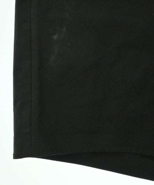 White Mountaineering กางเกงขาสั้น