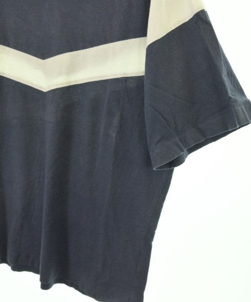 White Mountaineering เสื้อยืด/เสื้อท็อปส์