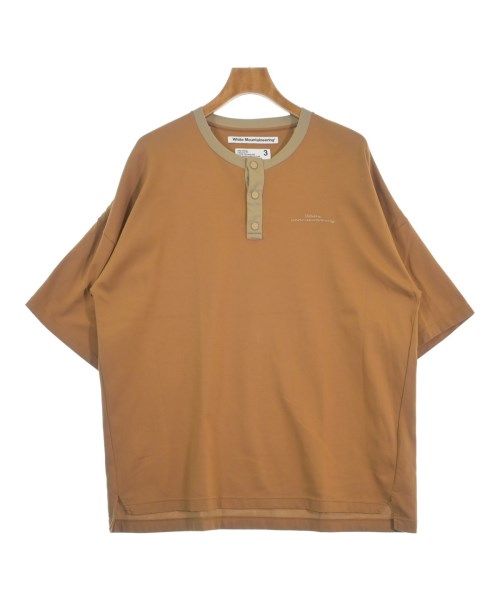 White Mountaineering เสื้อยืด/เสื้อท็อปส์