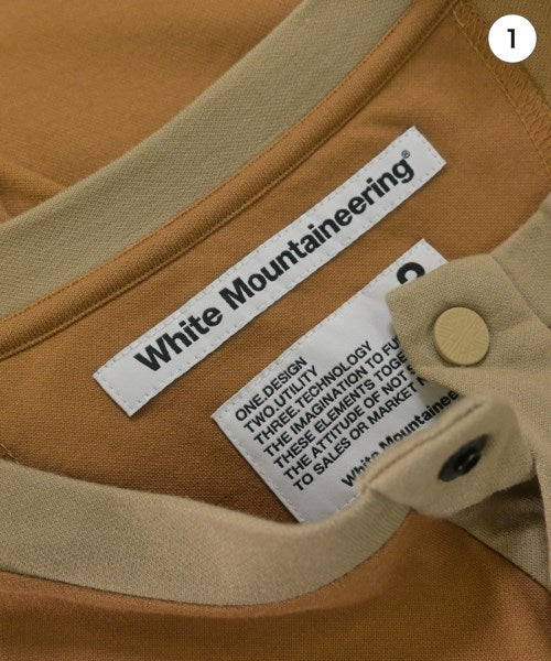 White Mountaineering เสื้อยืด/เสื้อท็อปส์