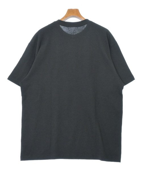 White Mountaineering เสื้อยืด/เสื้อท็อปส์