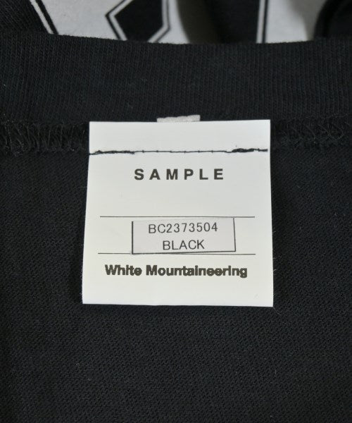White Mountaineering เสื้อยืด/เสื้อท็อปส์