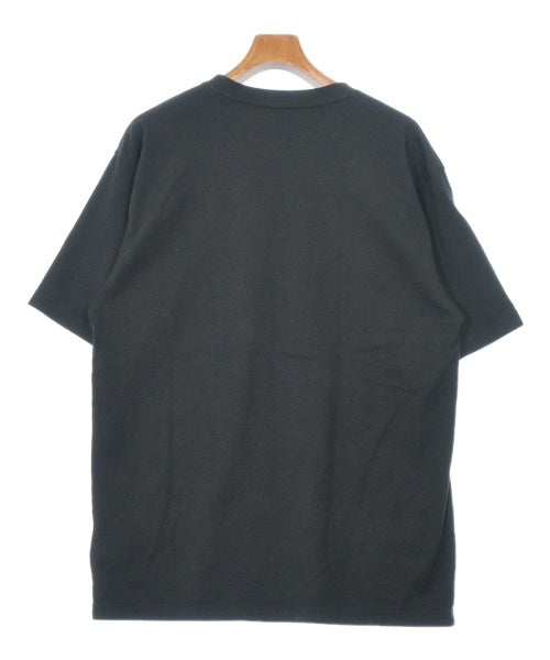 White Mountaineering เสื้อยืด/เสื้อท็อปส์